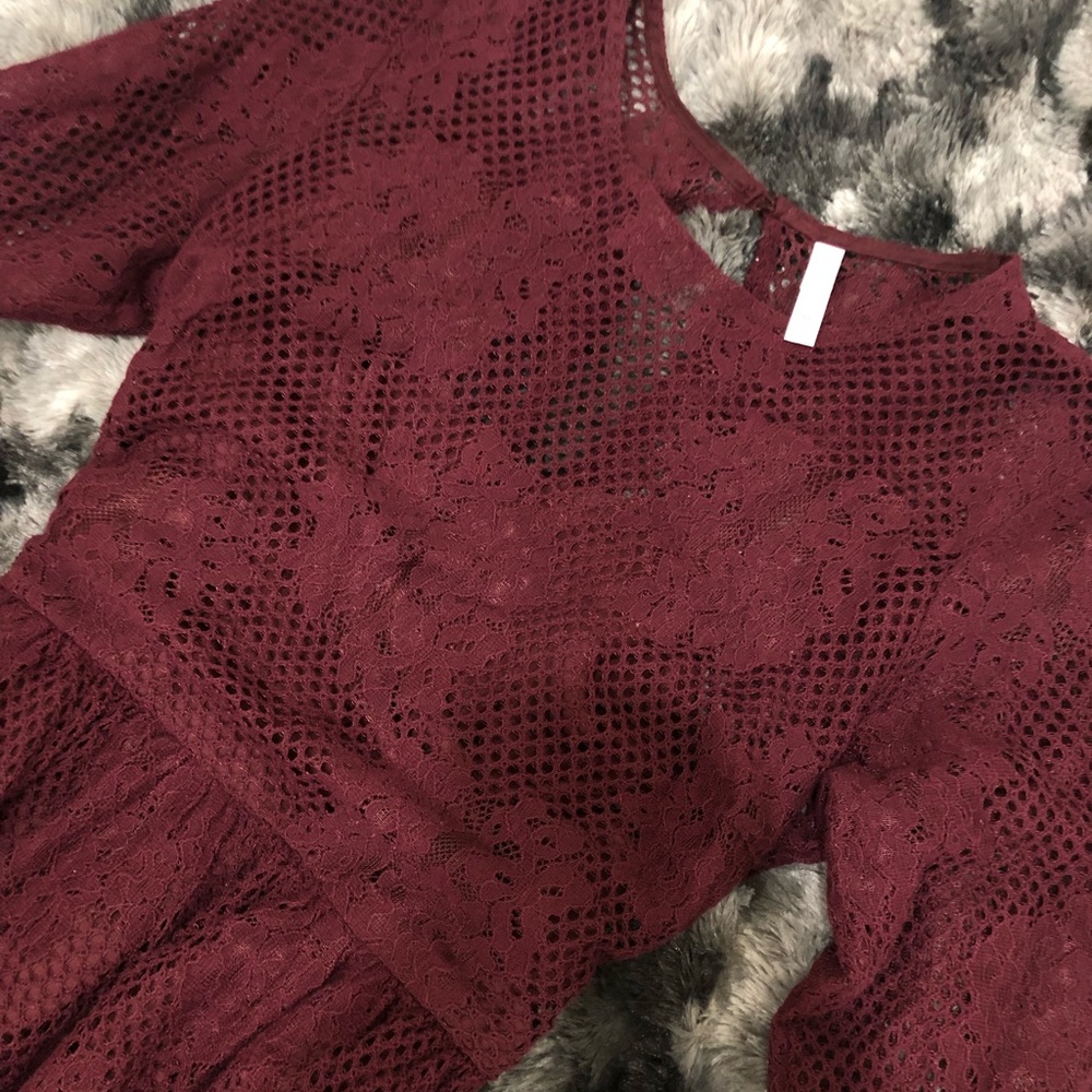 🔴EVERYTHING MUST GO🔴 XHILARATION LACE LONG SLEEVE FIT AND FLARE /A LINE DRESS